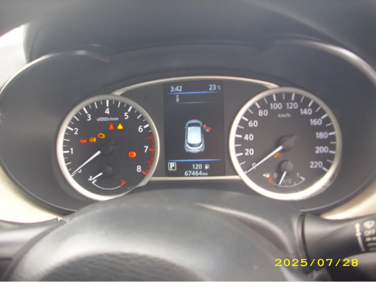 Nissan Micra 1.0 SV CVT 195 4DR AUTO - Image 3