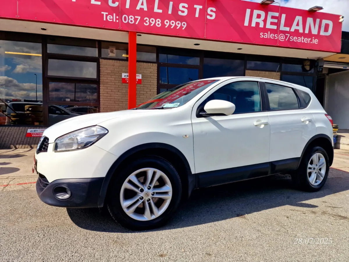 Nissan Qashqai 1.5 DCI 110 BHP ACENTA LOW MILEAGE - Image 3
