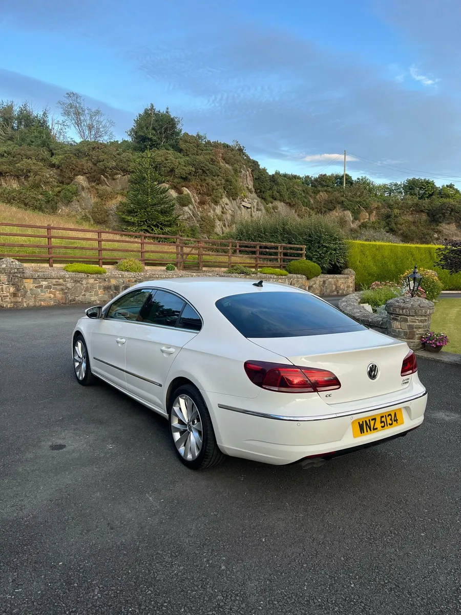 2016 Volkswagen Passat CC - Image 3