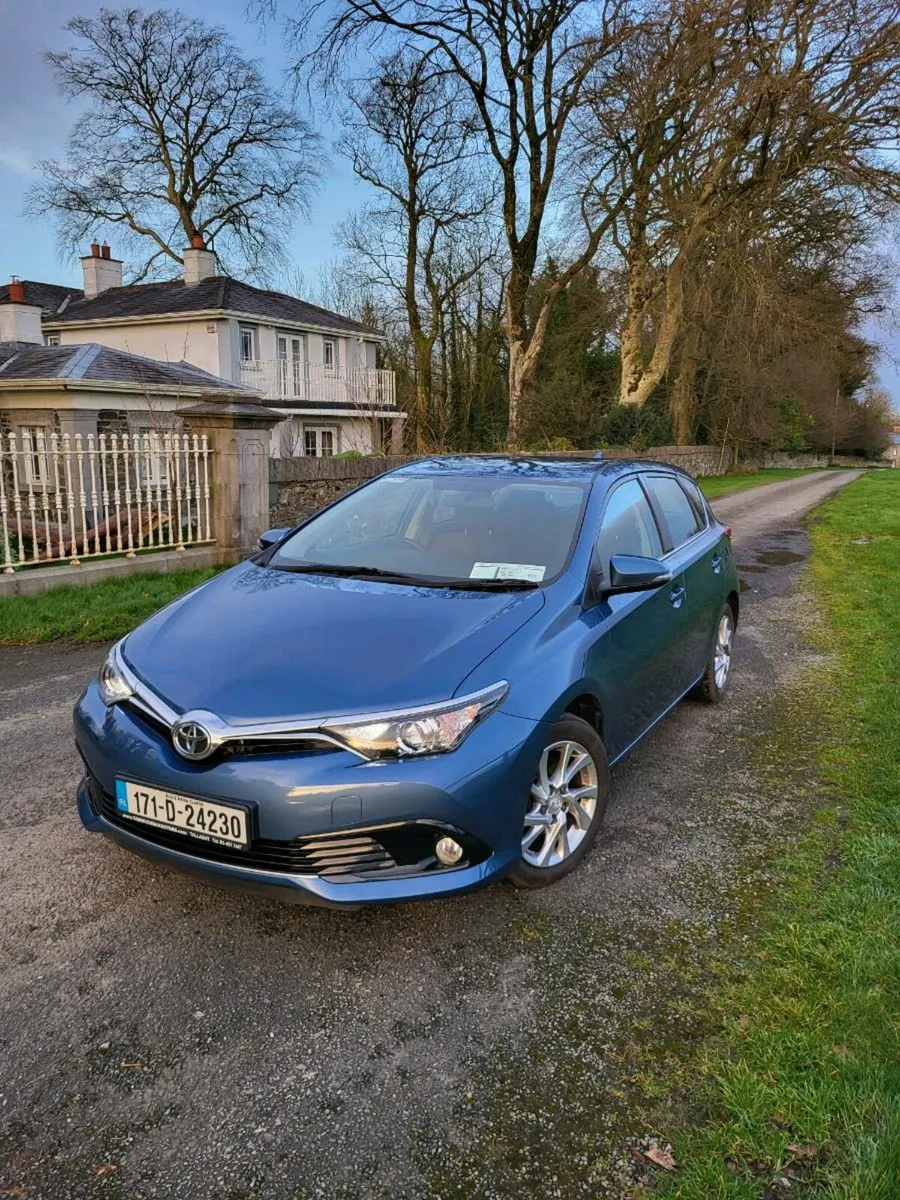Toyota Auris - Image 2