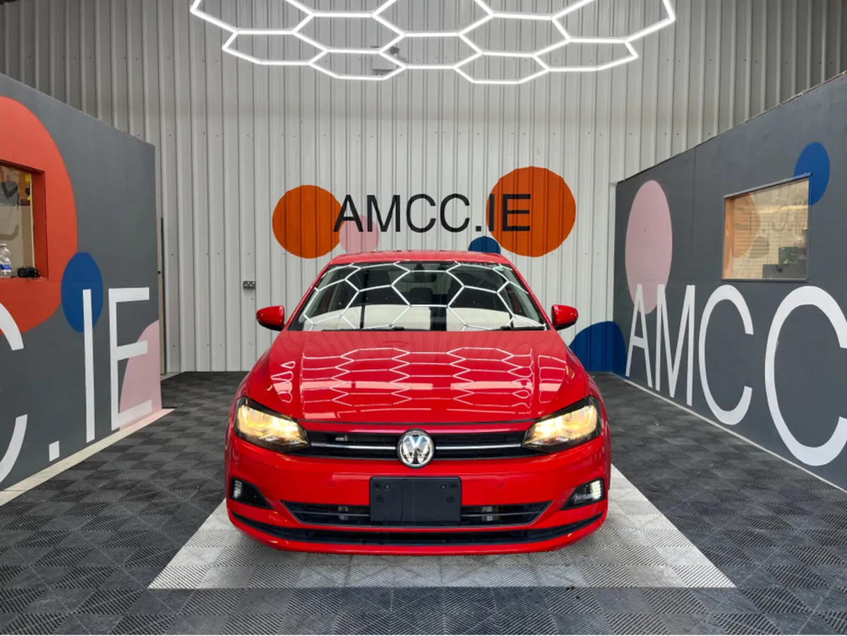 Volkswagen Polo 1.0 TSI COMFORT LINE / 44k KMs / R - Image 2