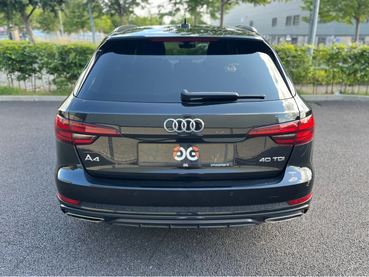 Audi A4 2.0TDi AUTO S-LINE  BLACK EDITION *FRESH N - Image 4