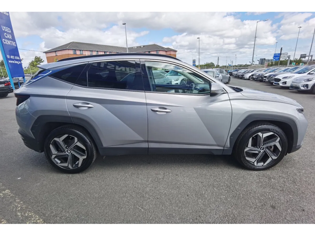 HYUNDAI TUCSON 1.6 EXECUTIVE PLUS AUTOMATIC PETROL - Image 4