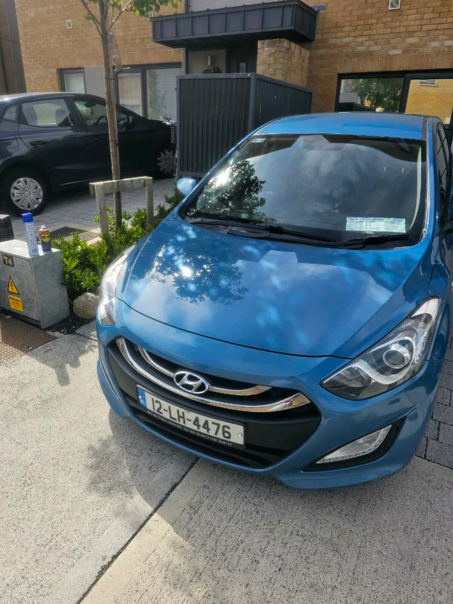 Car - Image 2