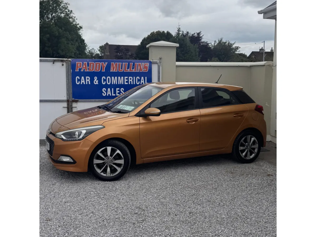 Hyundai i20 1.1 DELUXE 5DR - Image 3