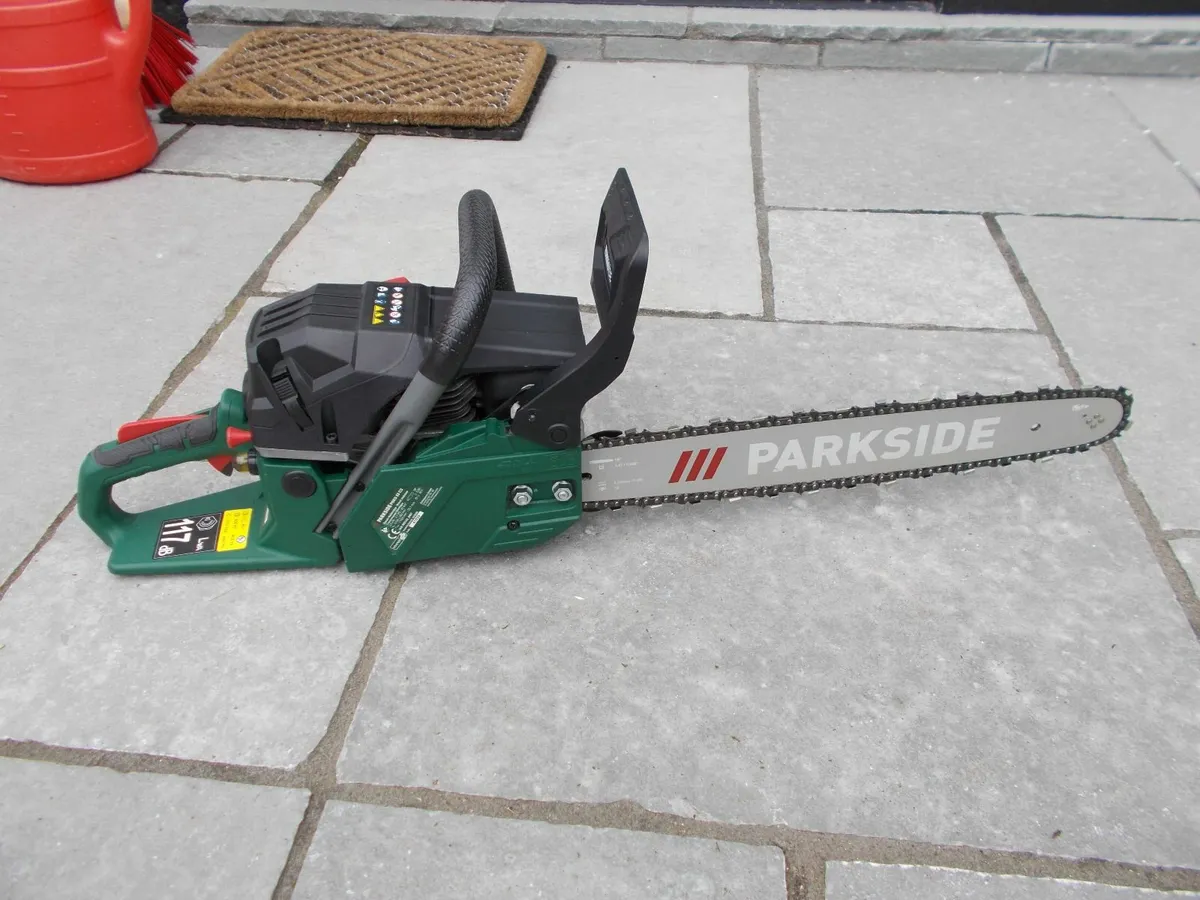 Petrol Chainsaw - Image 1