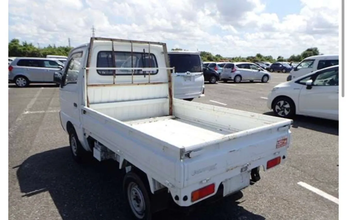 Suzuki carry 4 wheel drive - Image 2