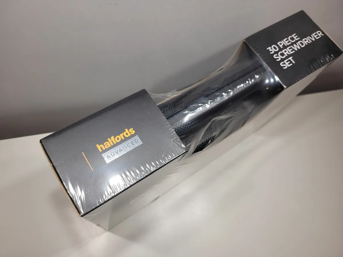 Halfords Advanced Advanced Screwdriver & Bit Set - Image 3