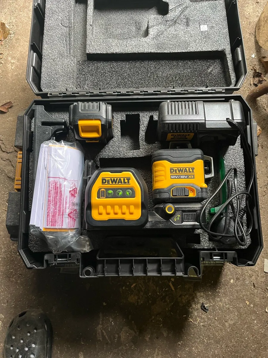 Dewalt lazer level - Image 2