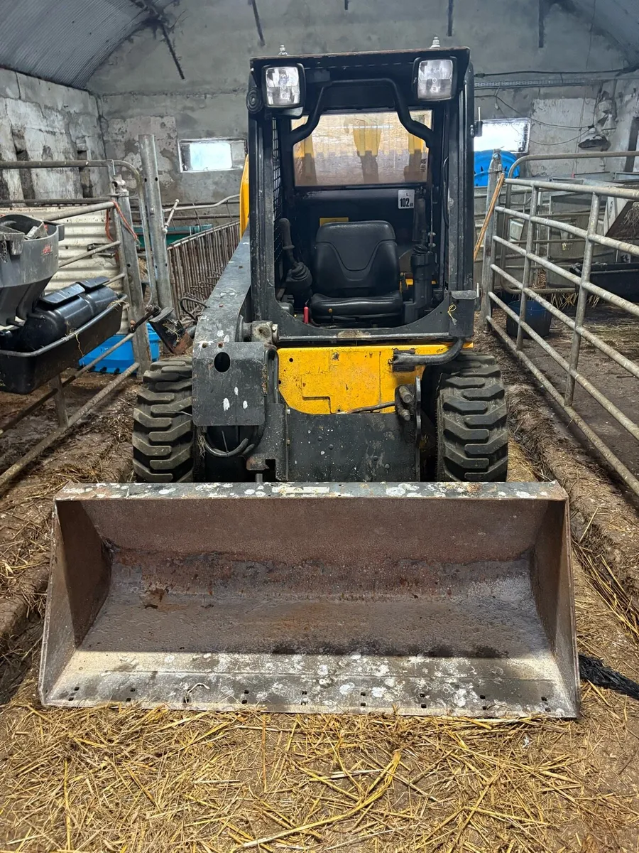 Jcb robot skidsteer - Image 1
