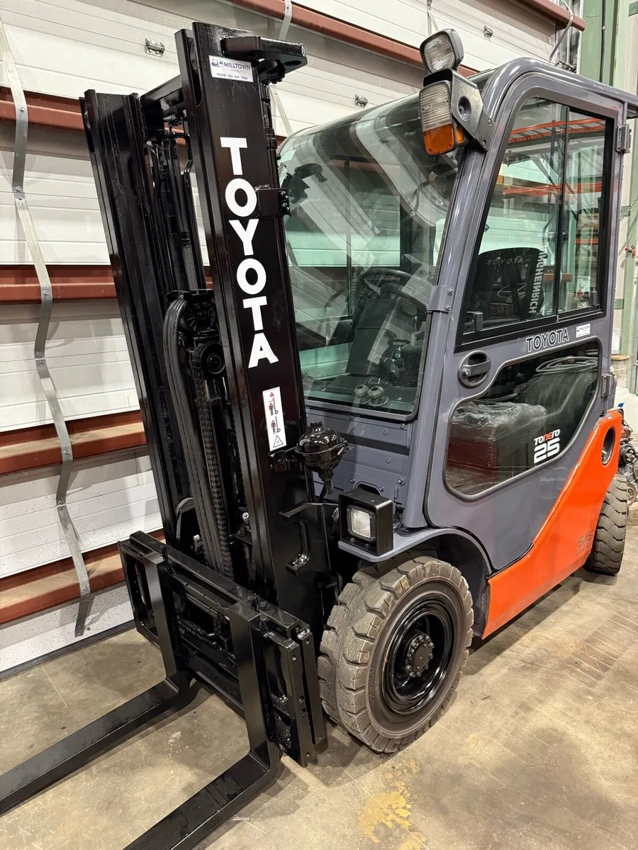 Forklift - Image 1
