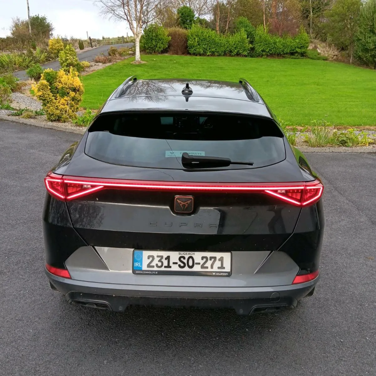 Car - Image 2