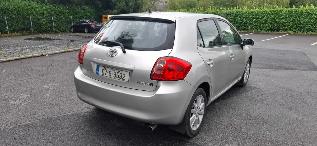 Toyota Auris 2007 - Image 4
