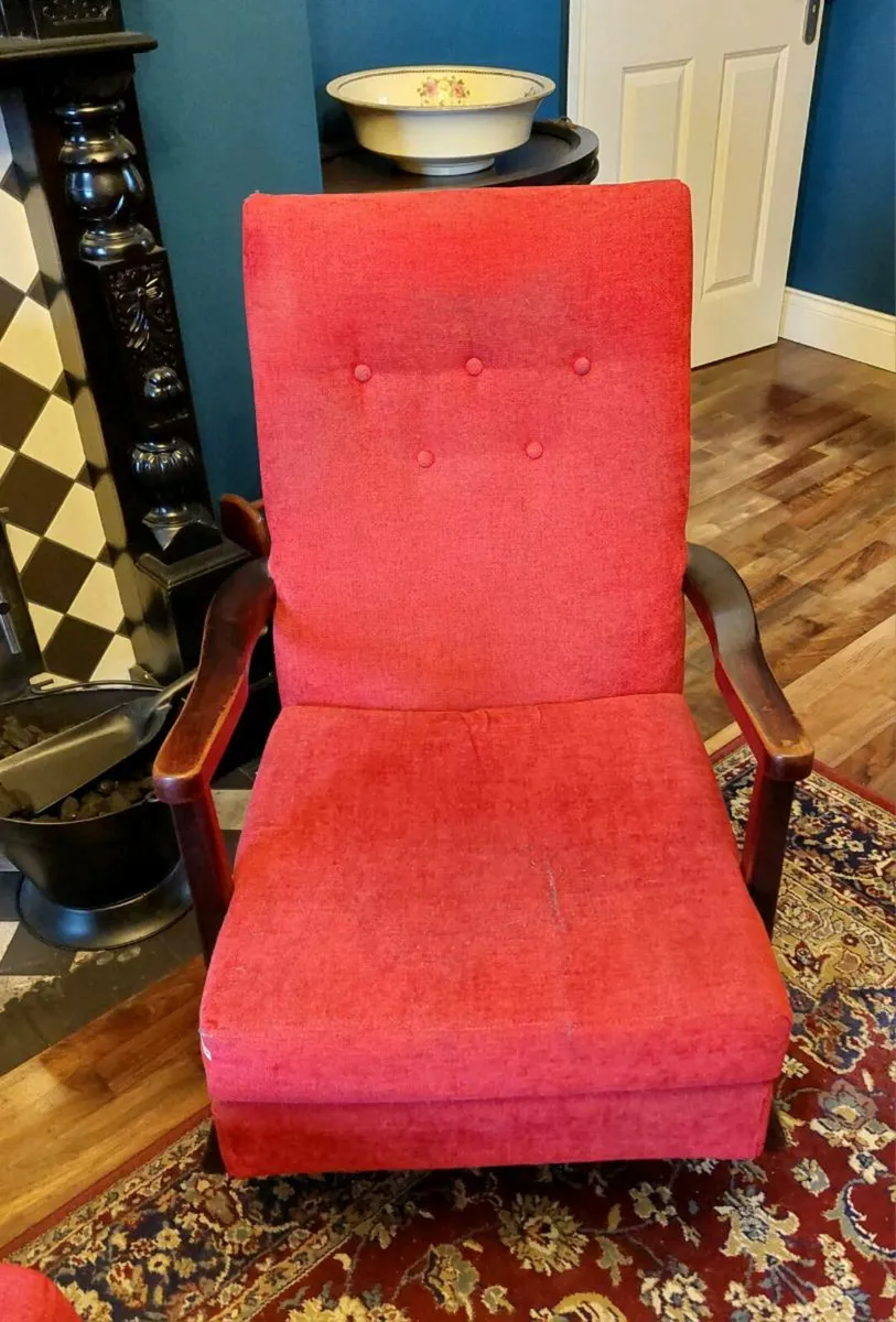 2 x red mid century armchairs - Image 2