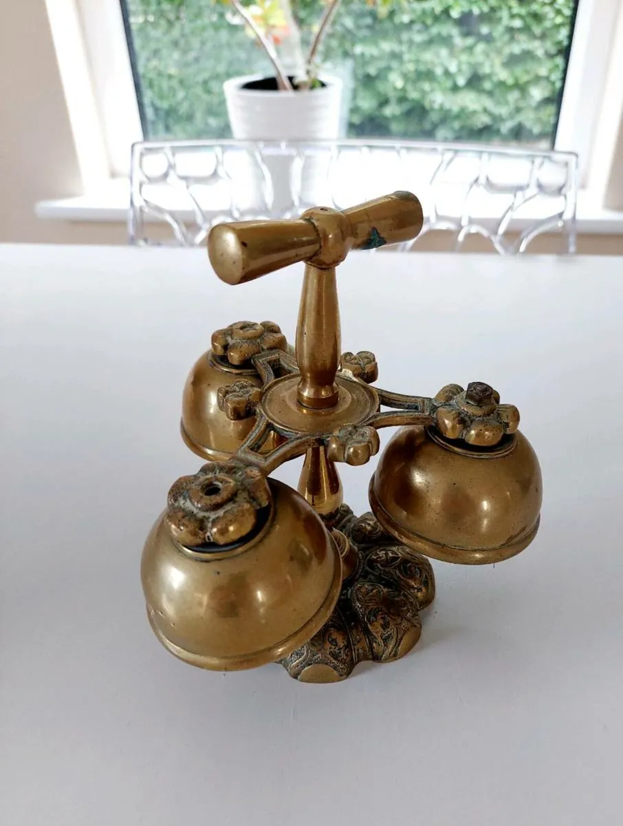 5 x vintage brass items - Image 3