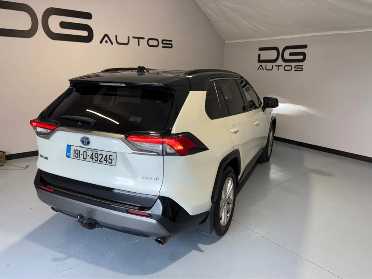Toyota Rav4 2.5 Icon 4X2 215BHP 5DR A Auto - Image 4