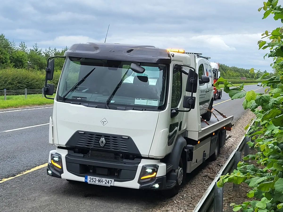 Vehicle & Machinery Transport – Fast, Reliable, In - Image 3