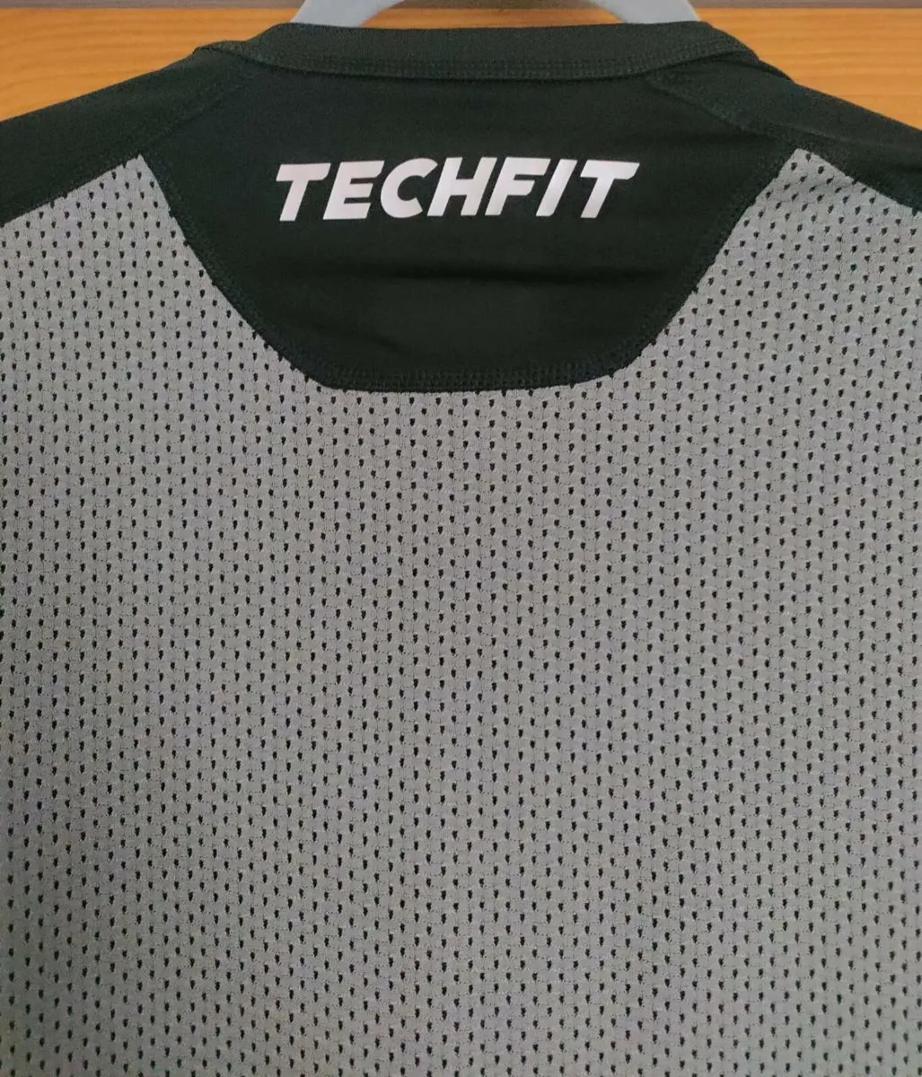 Adidas Techfit compression 2XL New - Image 2