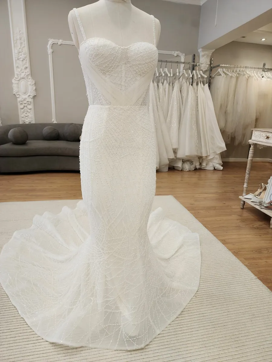 Wedding dress - Image 3