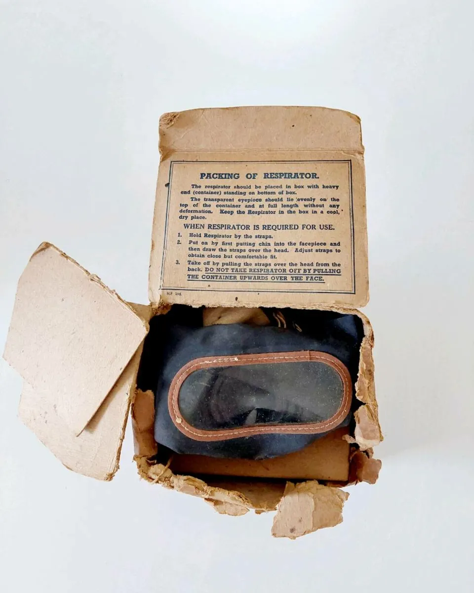 World War 2 Gas Mask - Image 1