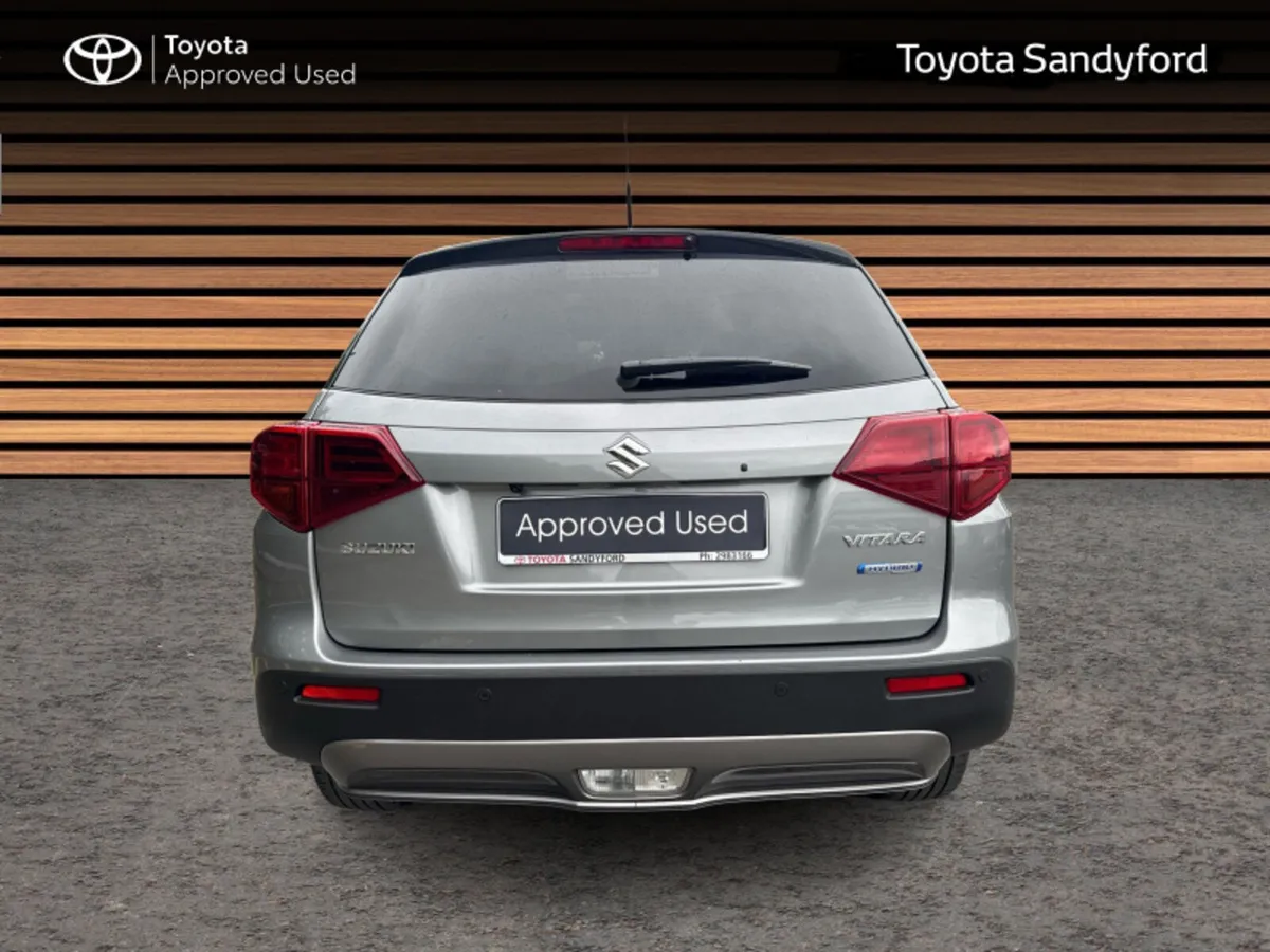 Suzuki Vitara 1.4 AUTO HYBRID // PANORAMIC OPENING - Image 4