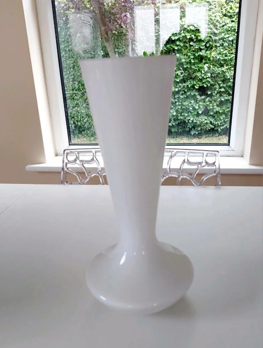 Handmade Modern Vase - Image 1