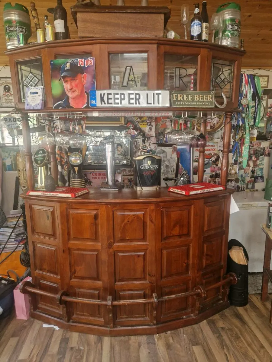 Home bar - Image 1