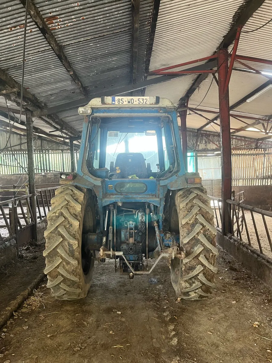 Ford 8210 - Image 3