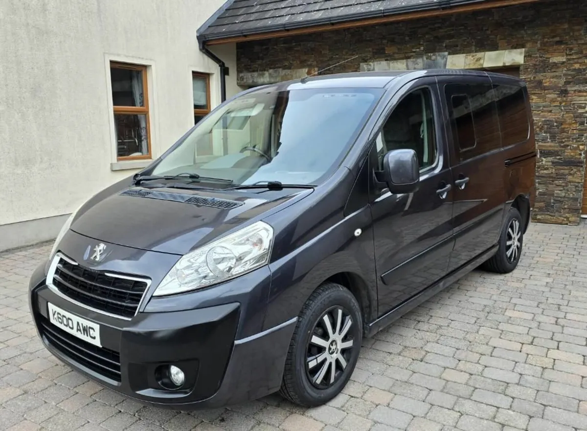 Peugeot Expert Tepee Leisure, late 2012 - Image 1