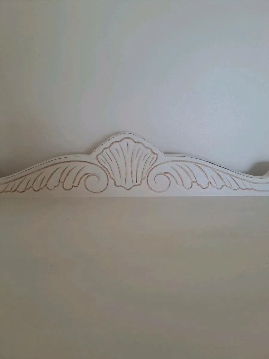 DIsplay Cabinet - Image 4