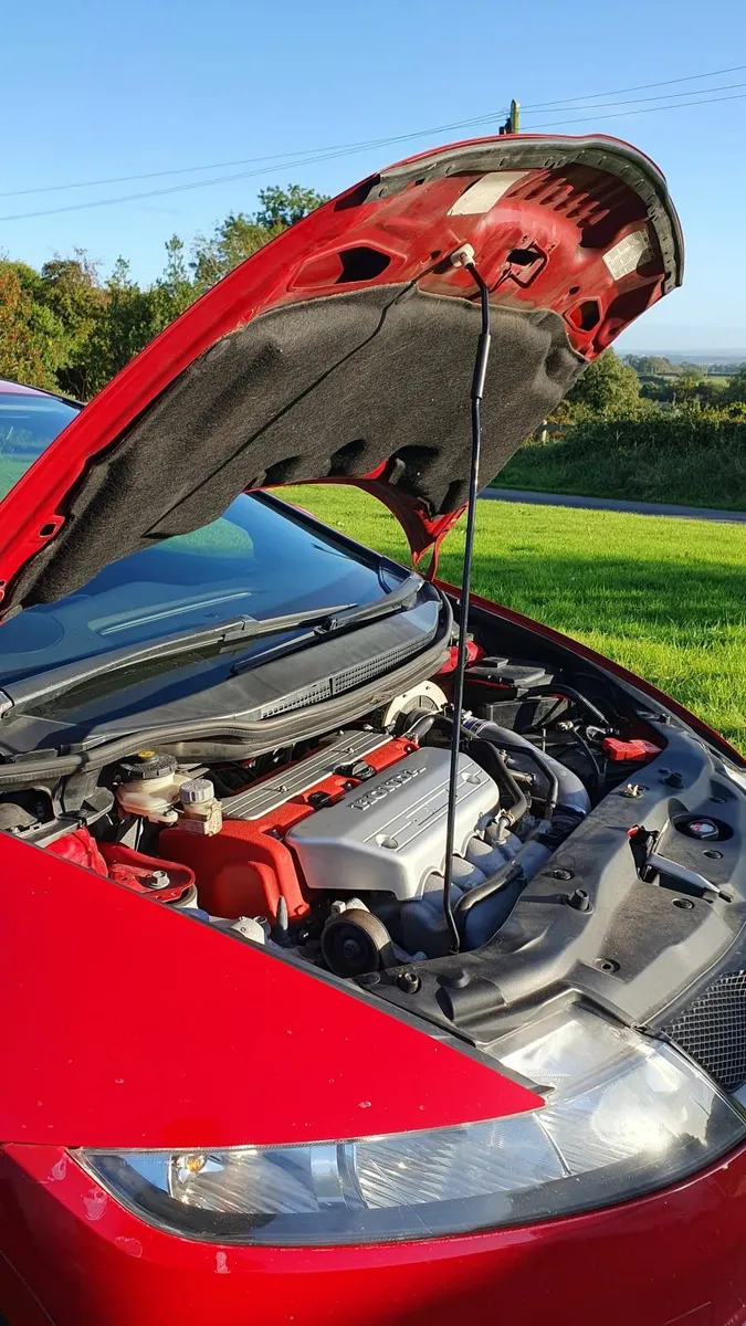 Type R FN2 Honda Civic 2007 - Image 2