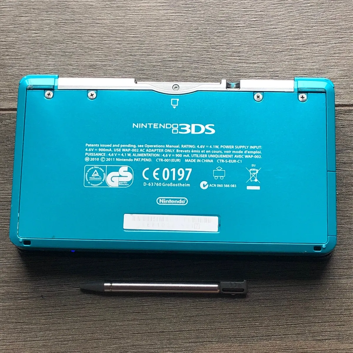 Nintendo 3DS Aqua Blue with SD Charger stylus PAL - Image 4