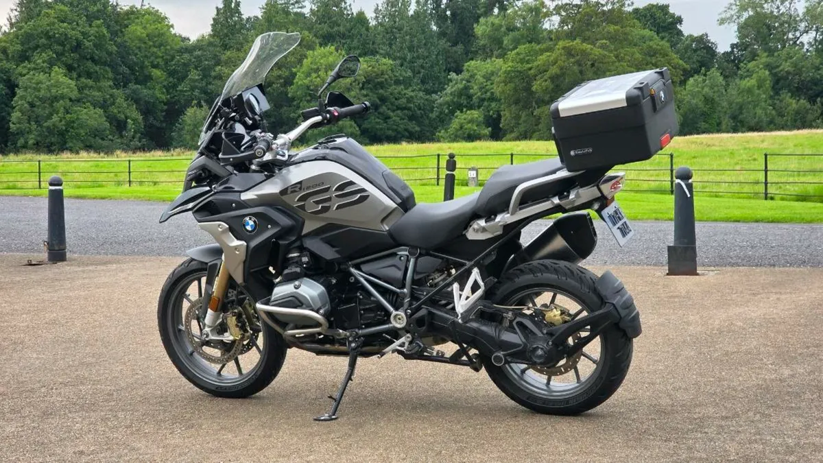 171 BMW R1200 GS Exclusive - Image 2