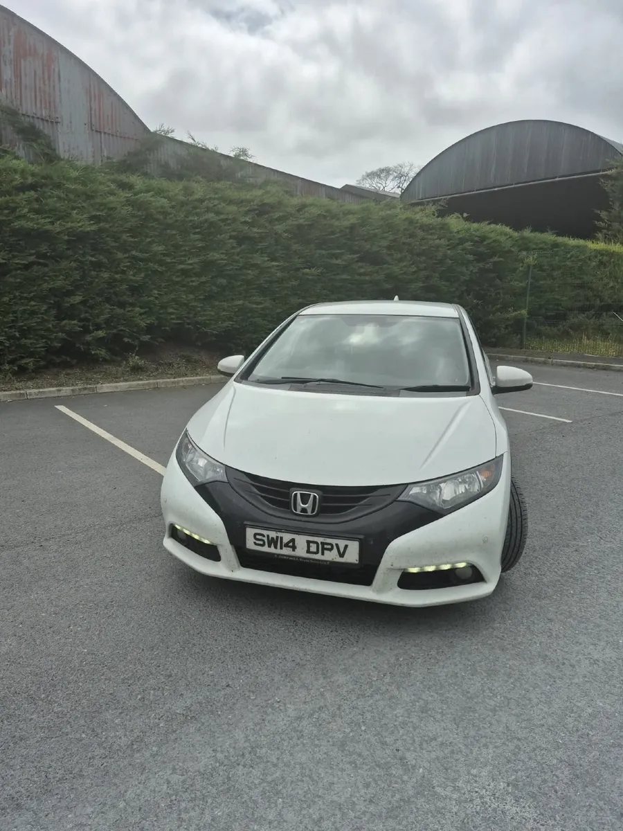 Honda Civic 2014 - Image 4