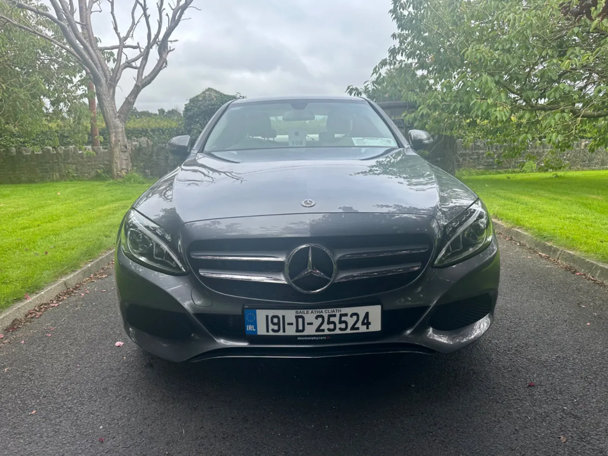 Mercedes-Benz C-Class 2019 - Image 3