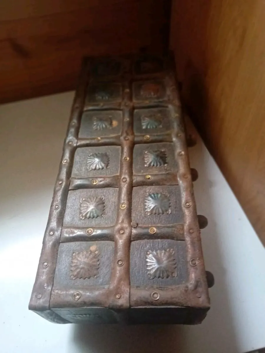 decorative  wooden box 6 drawers with metal inlay - Image 2