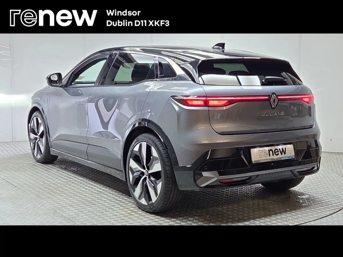 Renault Megane E-Tech Ev60 220hp Techno - Image 4