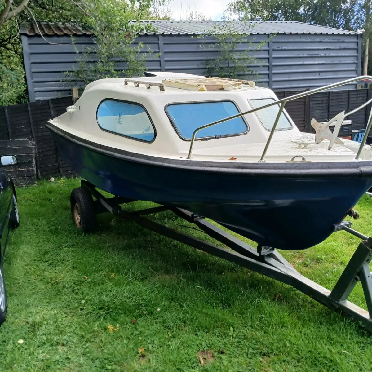 16 foot fishing  boat - Image 1