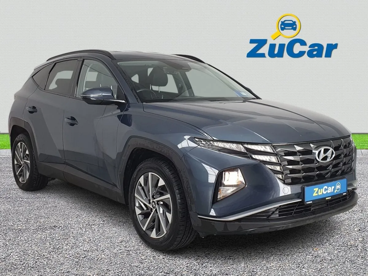 Hyundai Tucson  155 2WD Executive - Image 1
