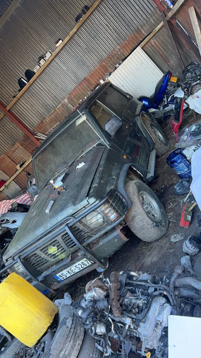 Nissan Patrol Y60 - Image 3