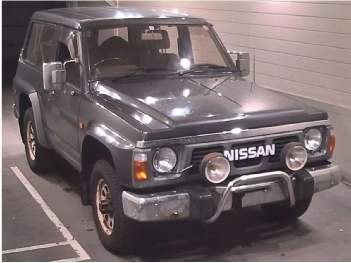 Nissan Patrol Y60 - Image 4