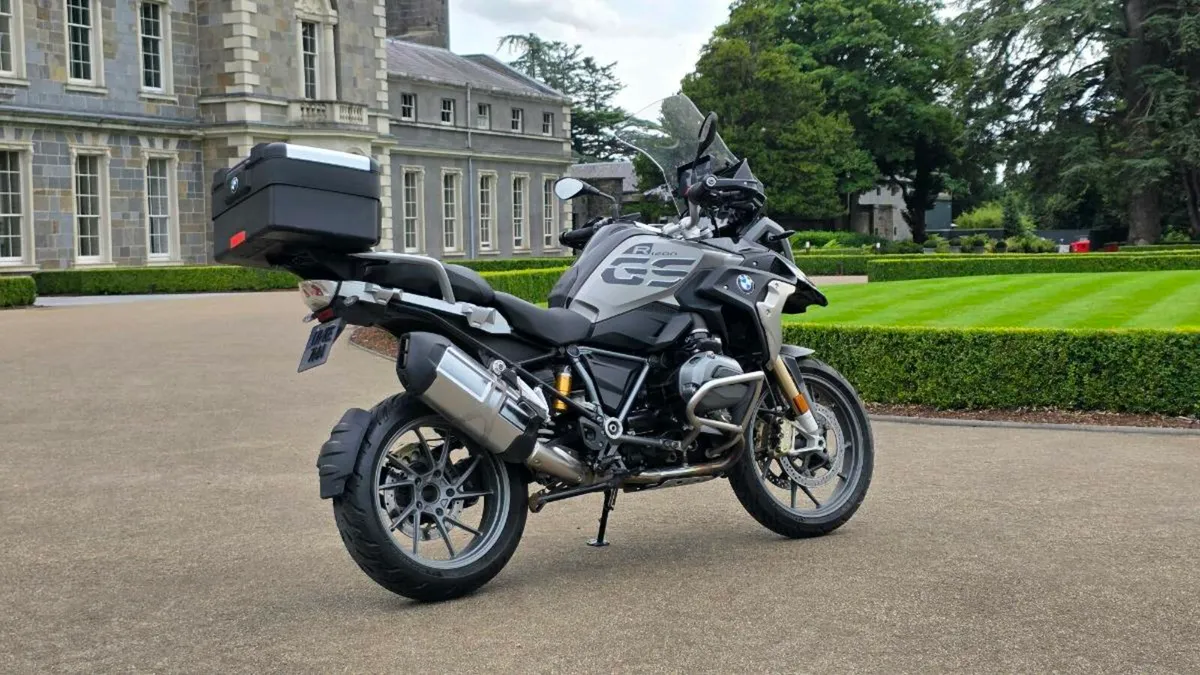 171 BMW R1200 GS Exclusive - Image 3