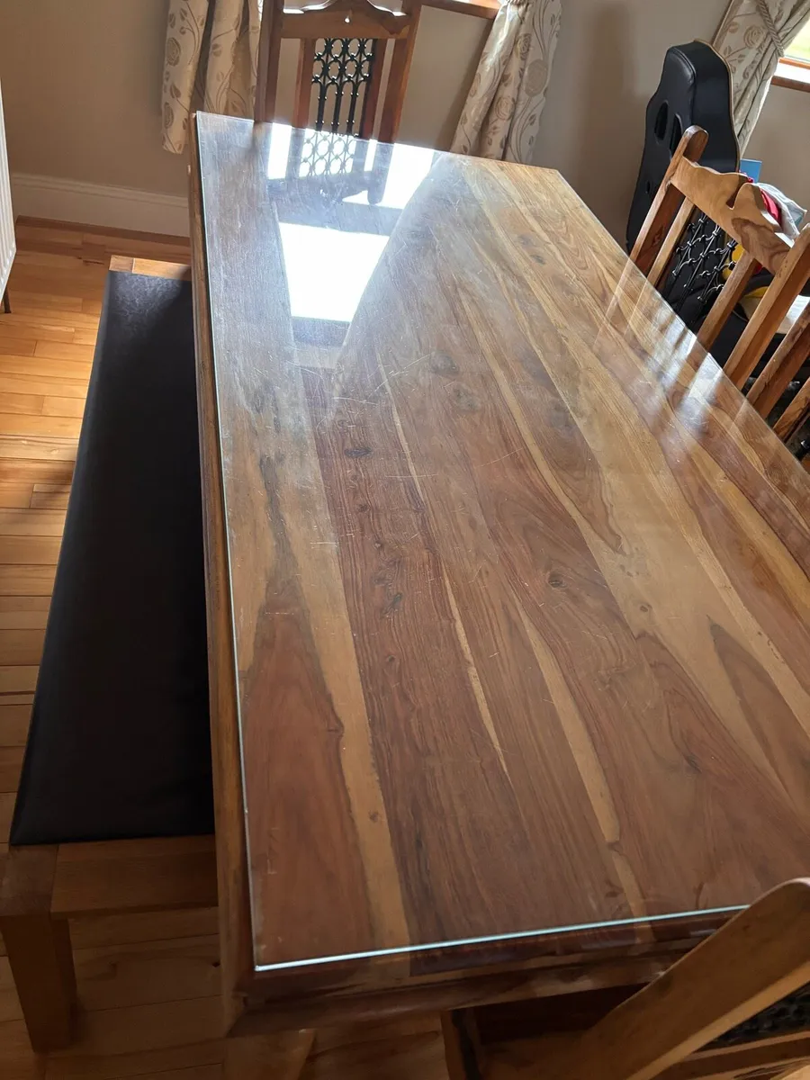 Solid oak table chairs and seat - Image 2