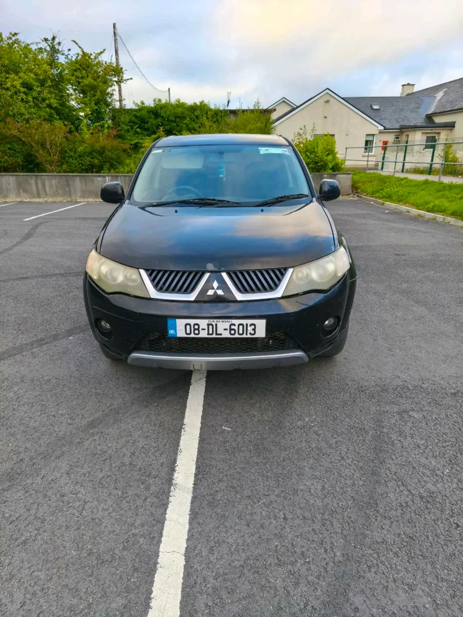 Car - Image 3