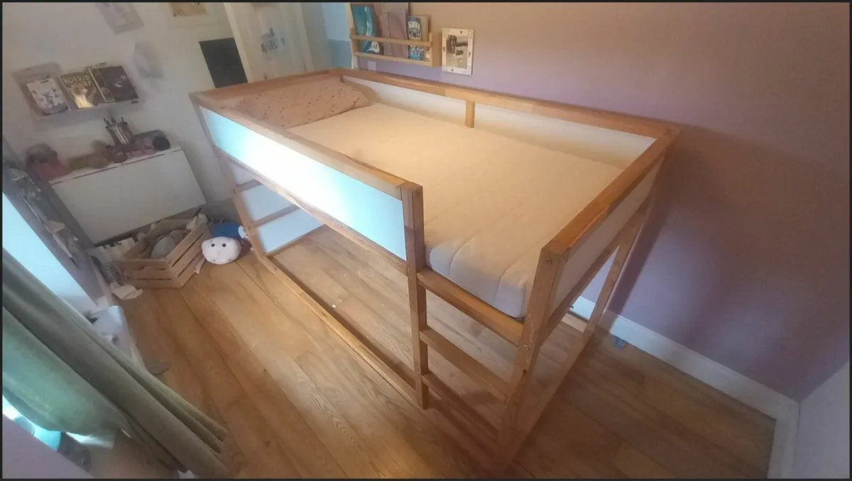 Childs Bed - Image 3