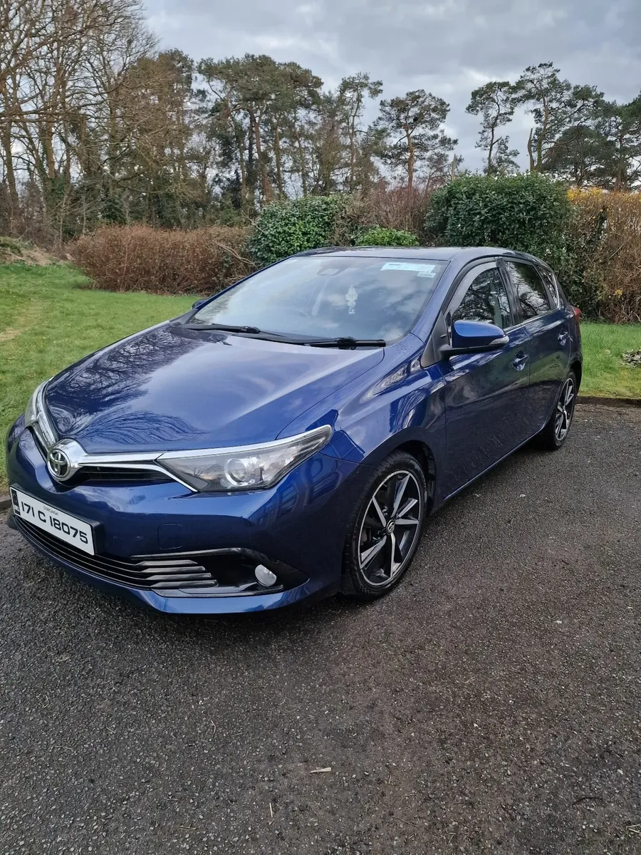 Toyota Auris 2017 - Image 1