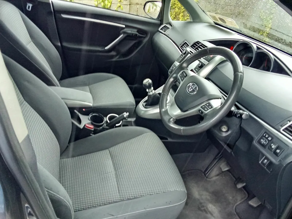 Toyota Verso 2015 - Image 4