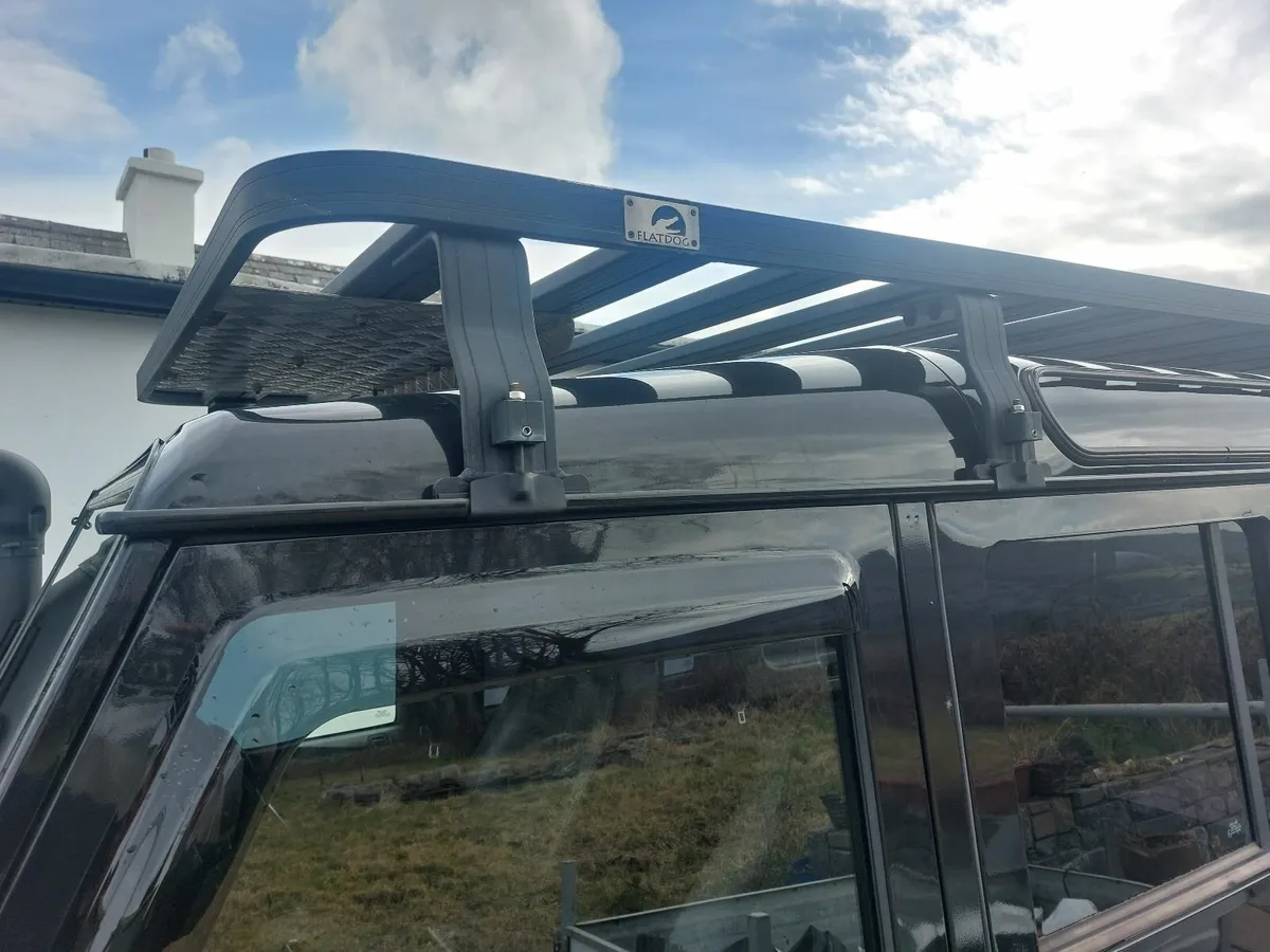 Land Rover Defender 2010 - Image 3