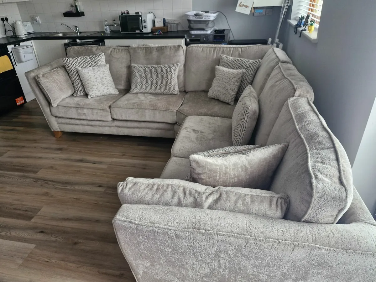 Corner sofa - Image 2