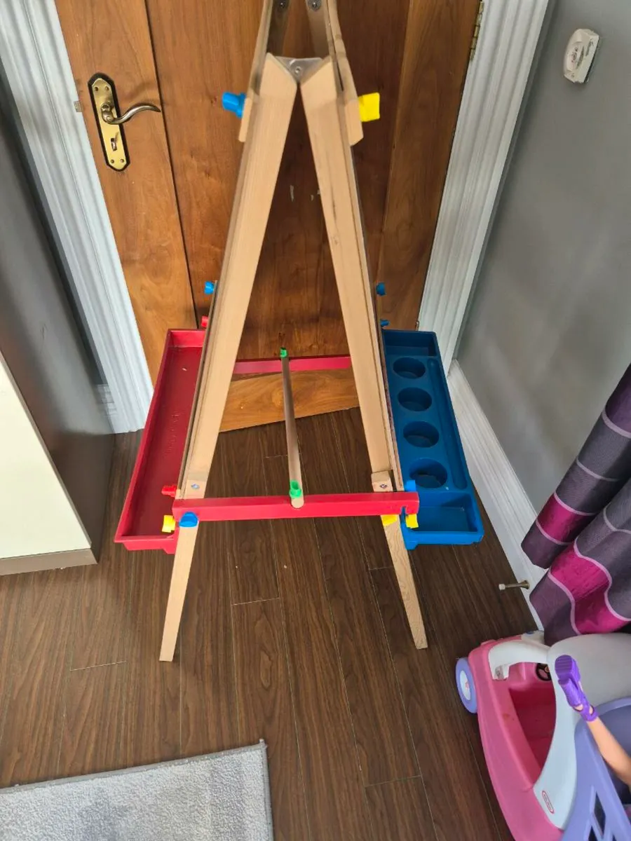 Deluxe standing Art Easel - Image 2